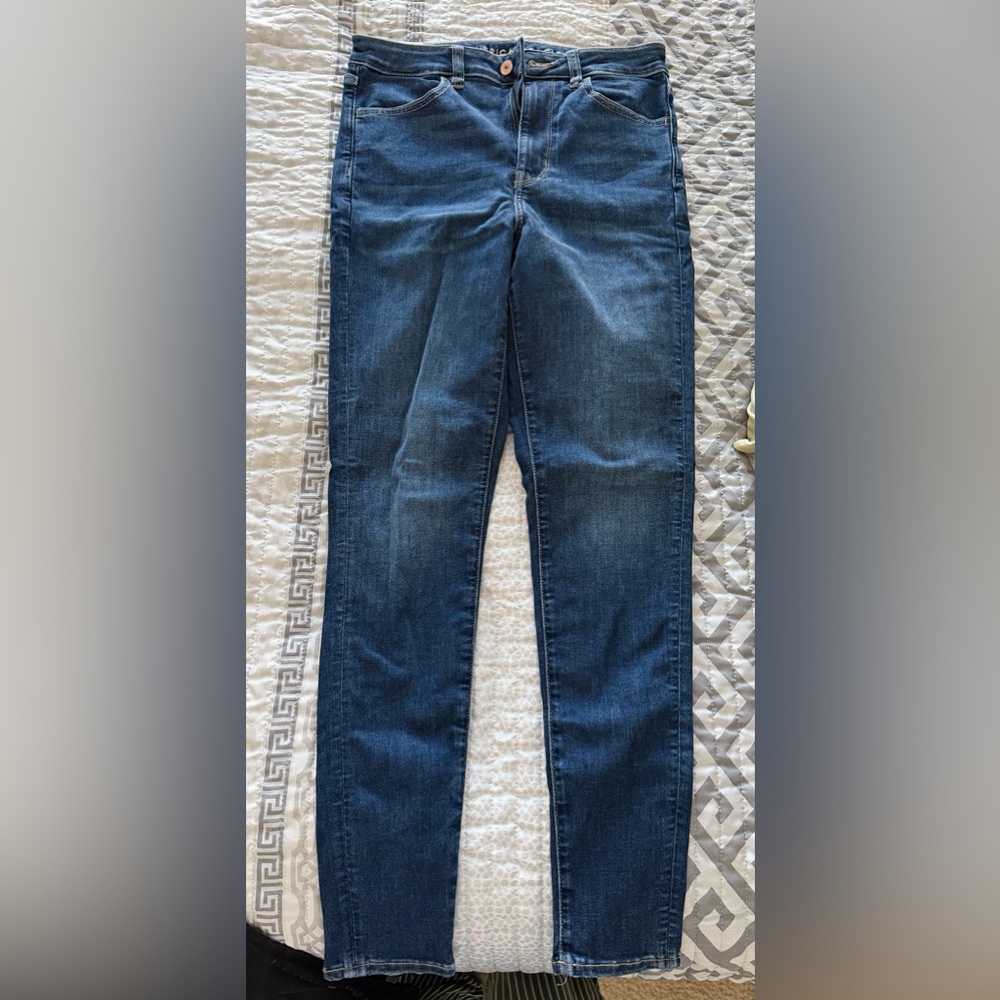 Women’s Dark Blue Jeans